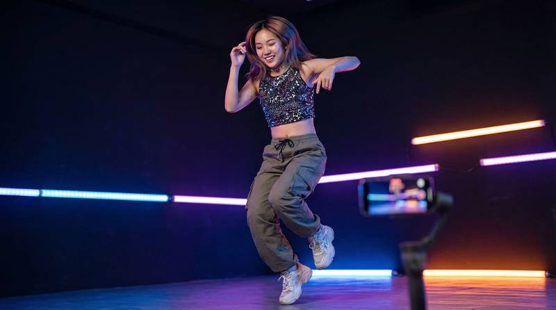 草莓视频舞蹈视频